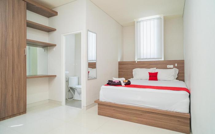 RedDoorz Plus @ Jalan Pemuda Timur Bojonegoro