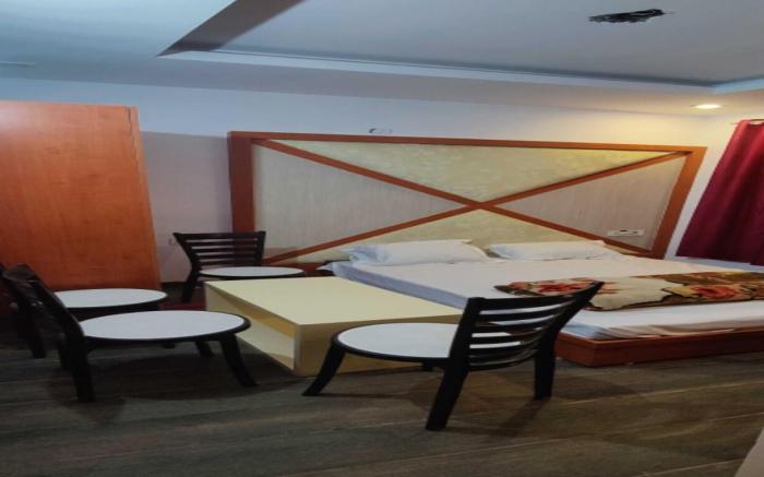 Hotel O Food Plaza