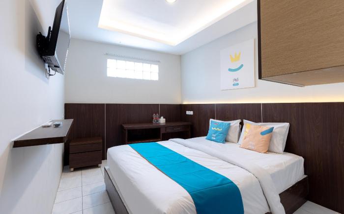 Sans Hotel Rumah Kita Daan Mogot by RedDoorz