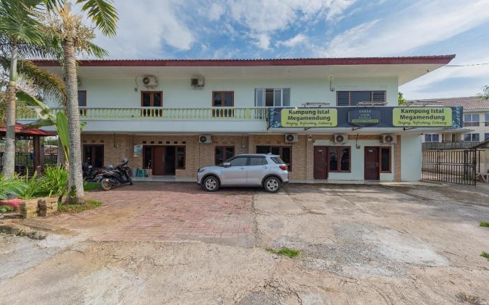 Urbanview Hotel Kampung Istal Megamendung Puncak by RedDoorz