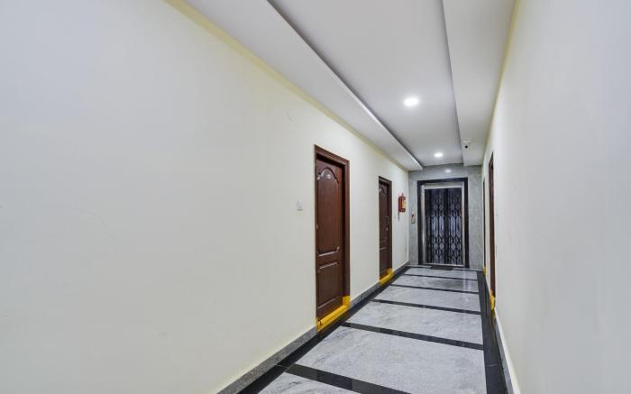 Super Townhouse Hitech City Madhapur