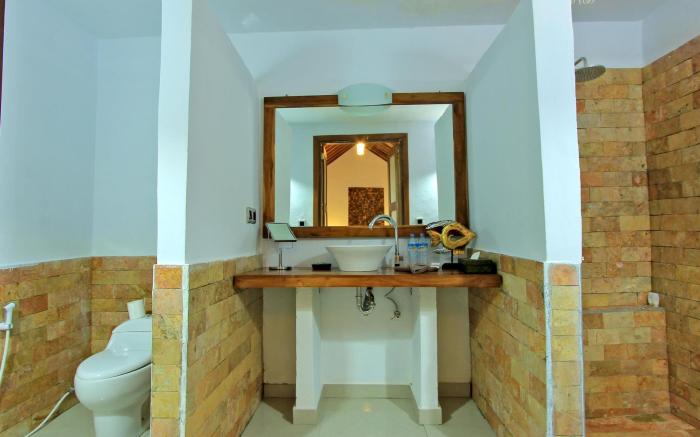 Laguna Gili Beach Resort