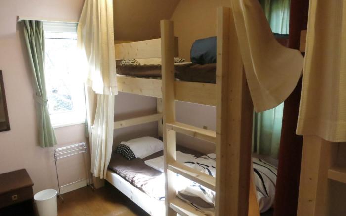 Bellscabin Cafe & Guesthouse