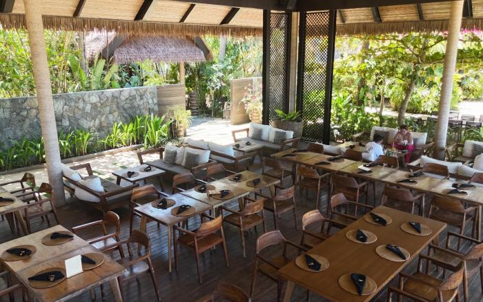 ANGKLA Beach Club & Boutique Resort