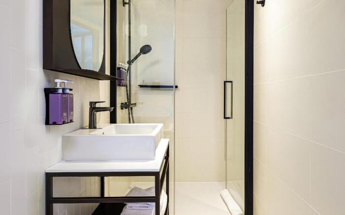 Tribe Paris La Defense Esplanade