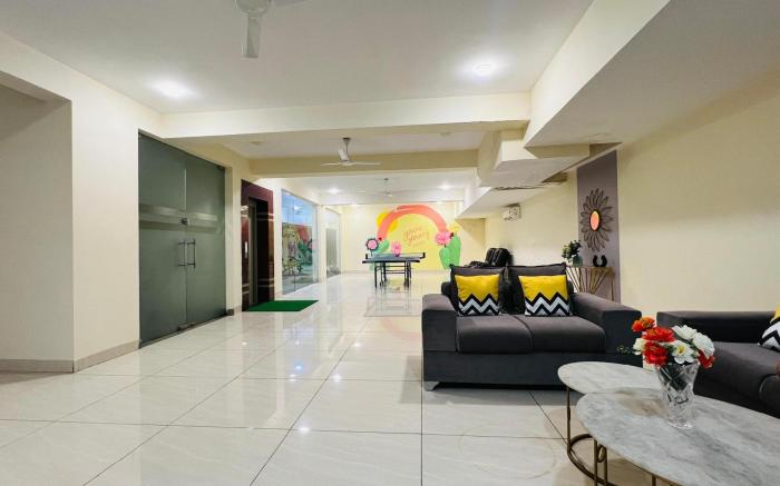 BluO Studio5 Golf Course Road, Gym, Balcony Garden