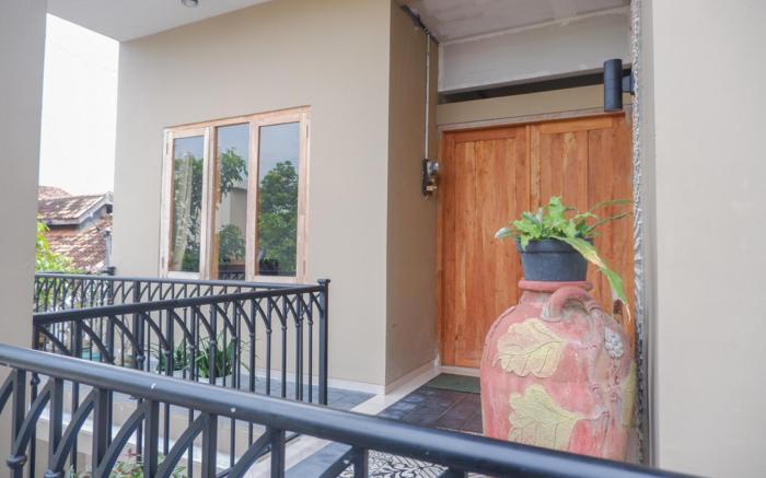 Rumah CIA Taman Siswa near Malioboro Yogyakarta Mitra RedDoorz