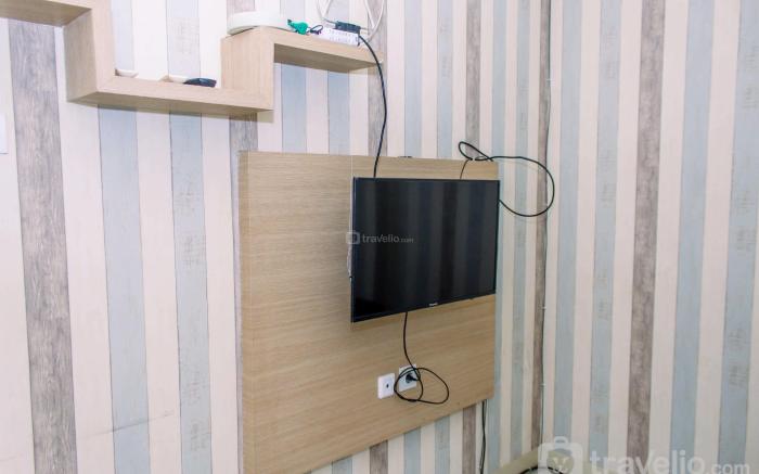 Spacious Comfy 1BR Green Pramuka City By Travelio