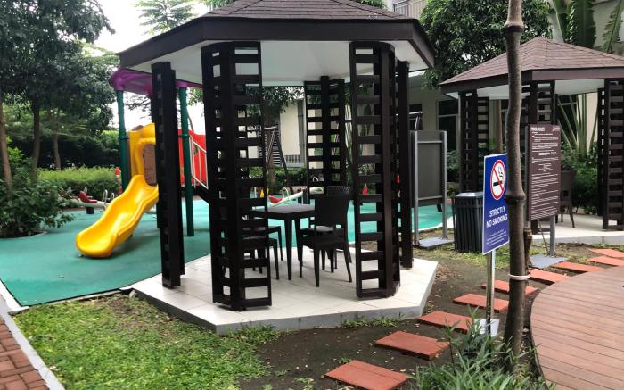 Pool view 1br condo @ SM Southmall