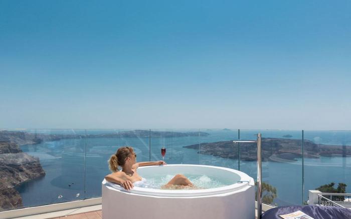 Mythical Blue Luxury Suites