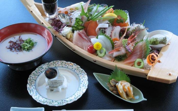 Wisterian Life Club Atami