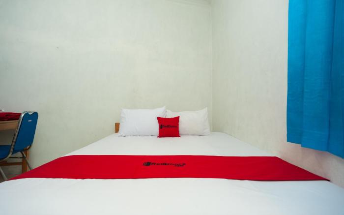 RedDoorz Syariah @ Jalan KH. Mas Mansur Lampung