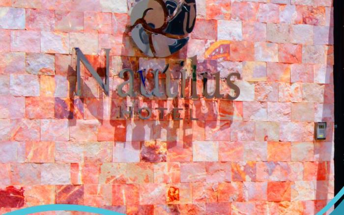Nautilus Hotel