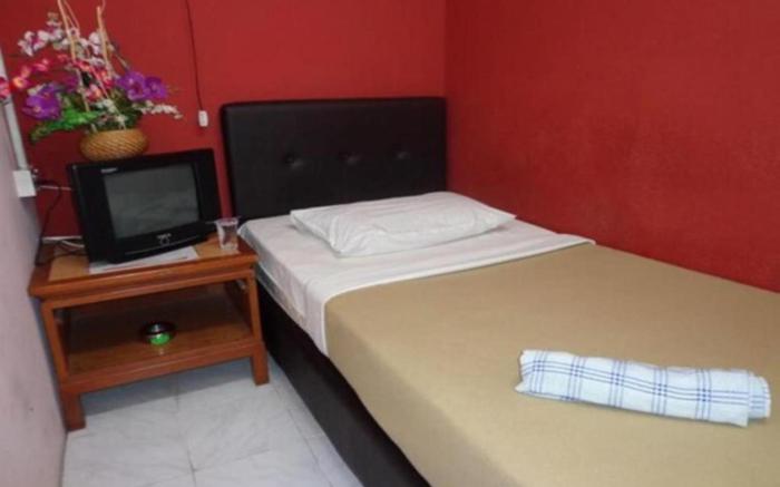 F Hotel