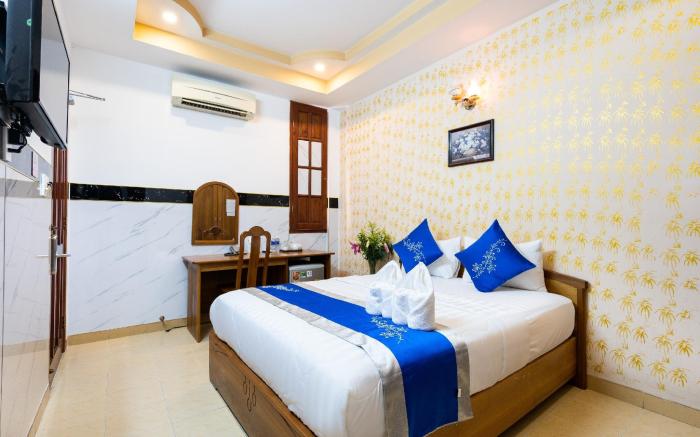 HỒNG PHÁT HOTEL