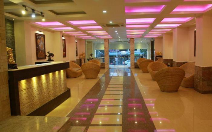 Grand Treat Hotel