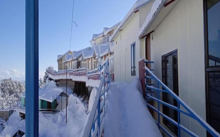 Aurevelle Kastura Resort Kanatal