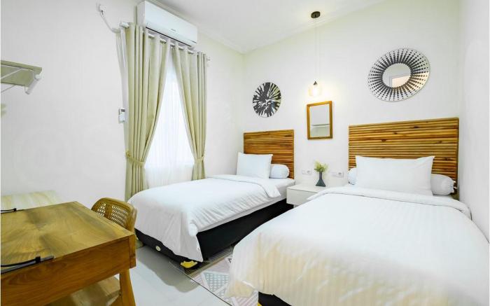Siji Plemburan Vacation Home -  (Unit 1+2, Entire)