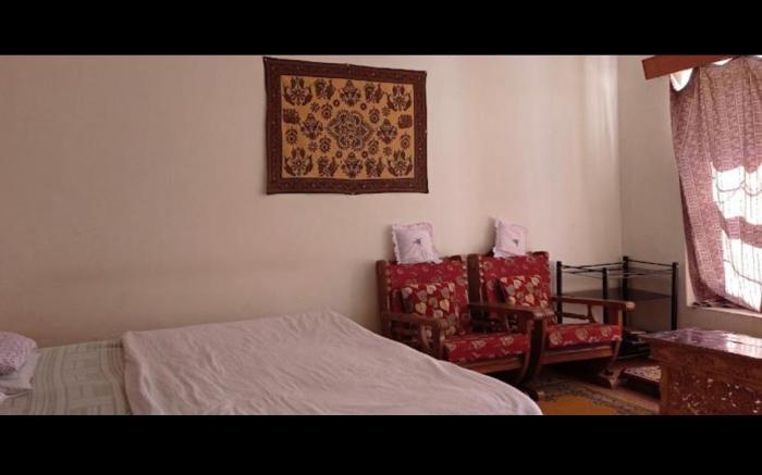 Julay Guest House