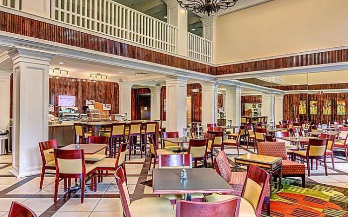 The Inn at River Landing