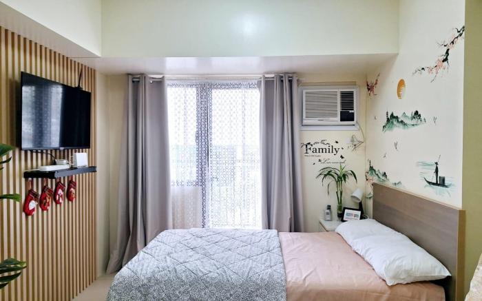 Tagaytay Serin East Studio w/Balcony WIFI/Netflix