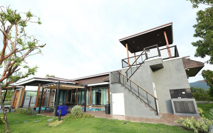 D House Pool Villa 