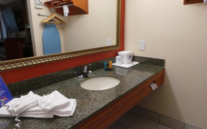 Americas Best Value Inn & Suites Alvin Houston