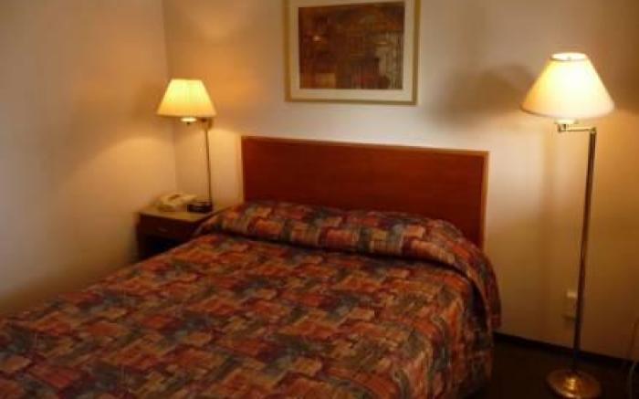 Motel 6-Lethbridge, AB