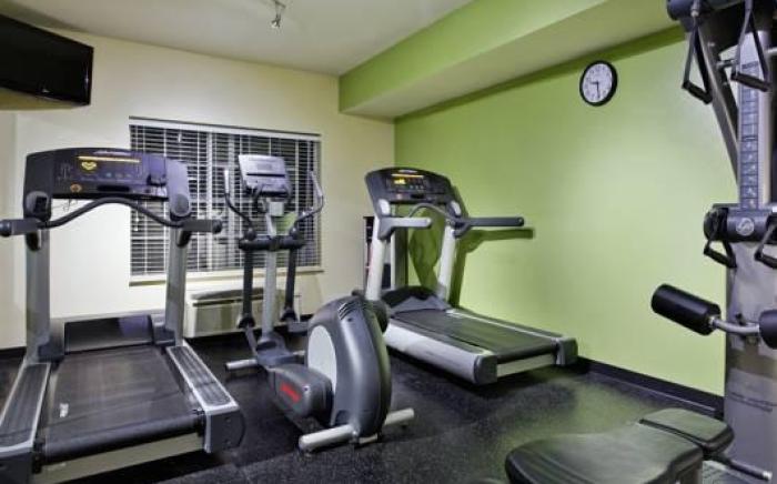 Country Inn & Suites by Radisson, Omaha Airport, IA