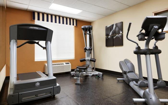 Country Inn & Suites by Radisson, Lexington, VA
