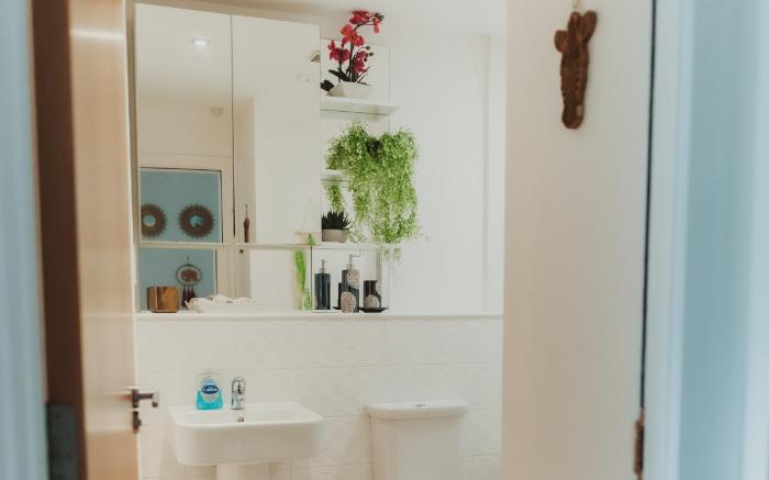 Lovely Bohemian Apartment in Heart of City Life