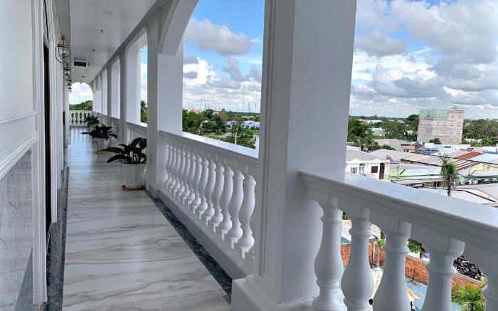 Khách sạn Thuận Phát