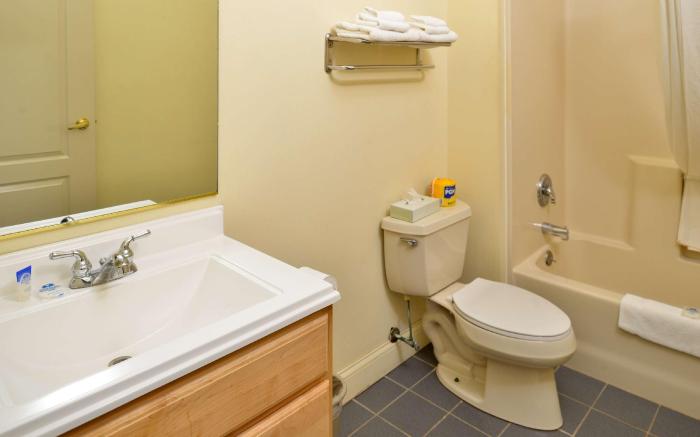 Americas Best Value Inn & Suites Three Rivers