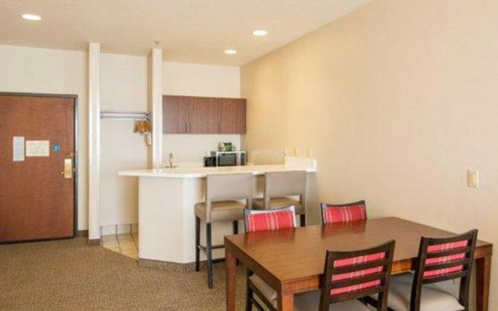 Comfort Suites Springfield RiverBend Medical