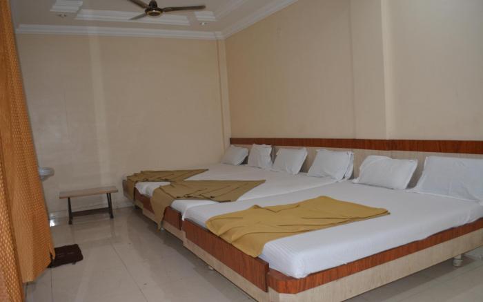 Hotel Vimal Palace