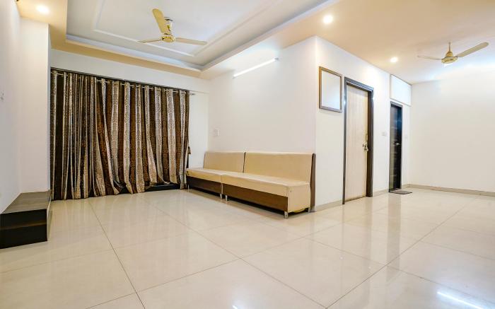 FabHotel Shree Balaji Apartment