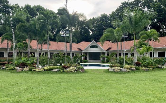 3 Peaks Resort and Boutique Hotel