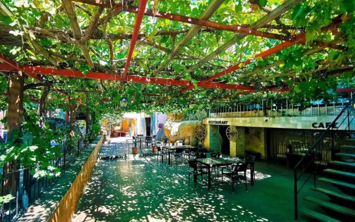 KONAK BEZİRHANE CAVE OTEL
