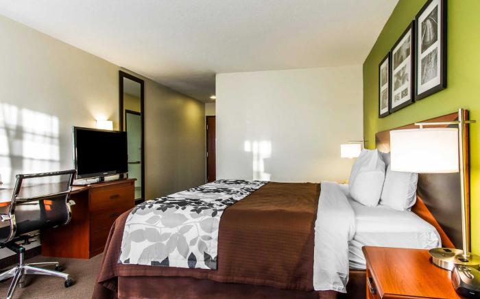Sleep Inn & Suites Pleasant Hill - Des Moines