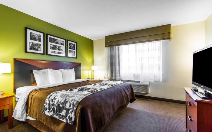 Sleep Inn & Suites Pleasant Hill - Des Moines