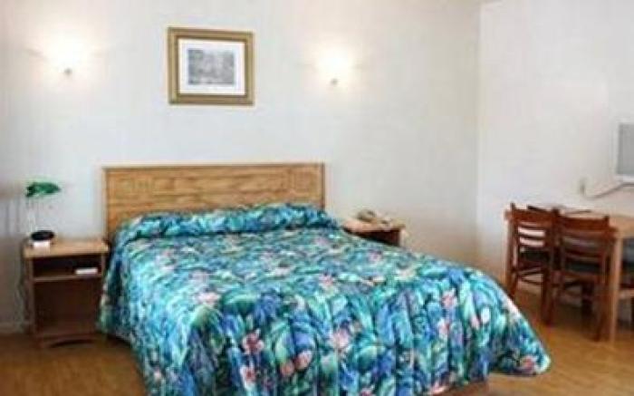 Sunrise Inn