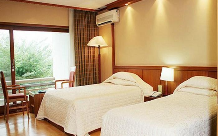 Suanbo Park Hotel