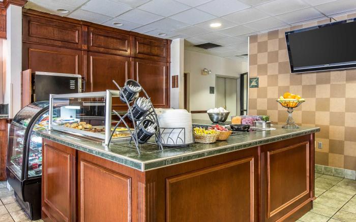 Clarion Inn & Suites