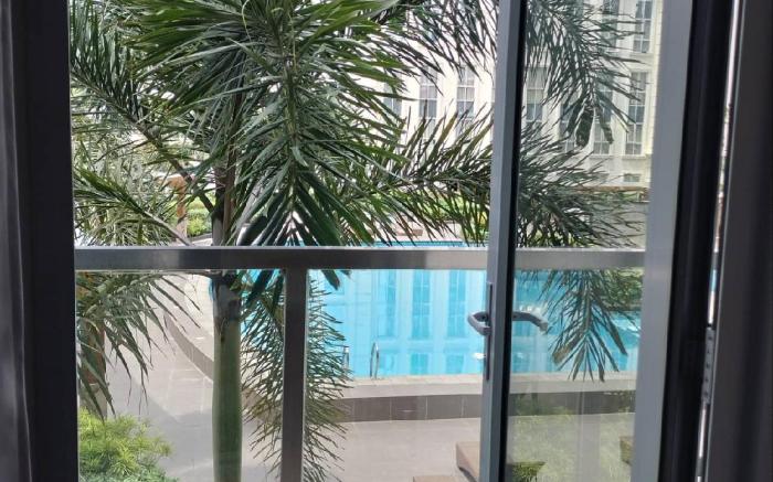 EightyOne Newport Blvd.  C4-3J near Terminal 3