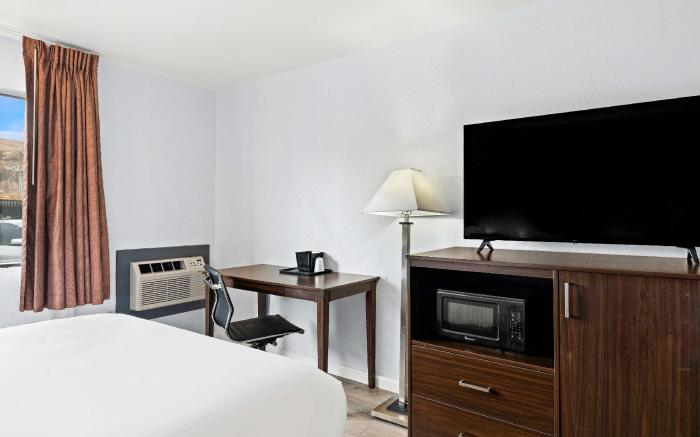 Red Lion Inn & Suites Yakima