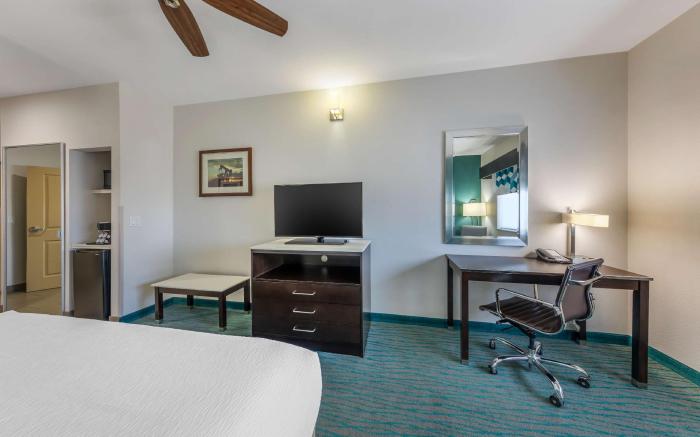 Best Western Plus Taft Inn