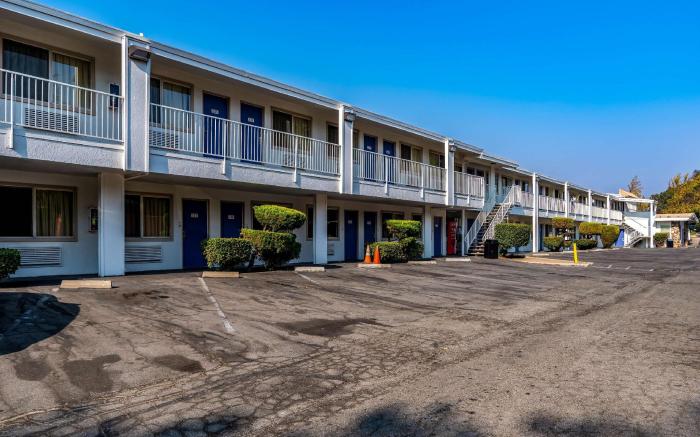 Motel 6 Concord, CA