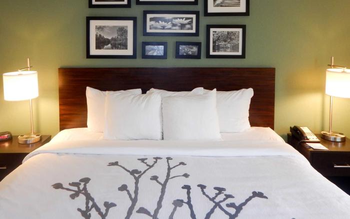 Sleep Inn & Suites near Liberty Place I-65
