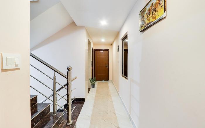 Hotel O by OYO LA PLAZO