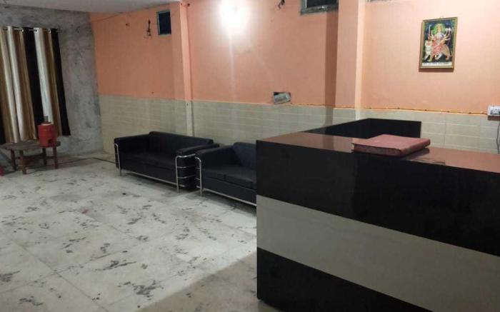 Hotel O Mayank Hotel & Meeting Hall